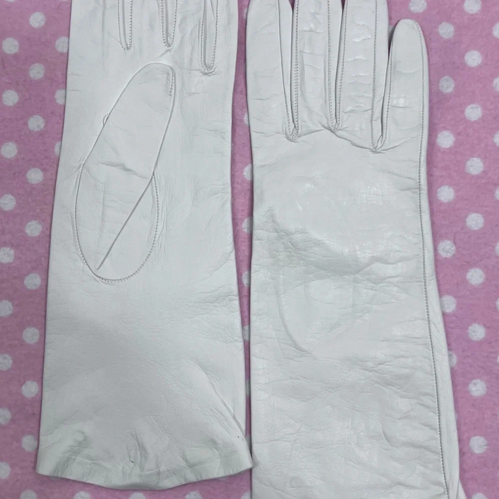 Vintage White Leather gloves M